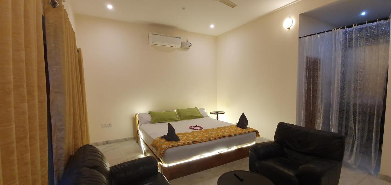 Shree Suites Kuttālam Exterior foto